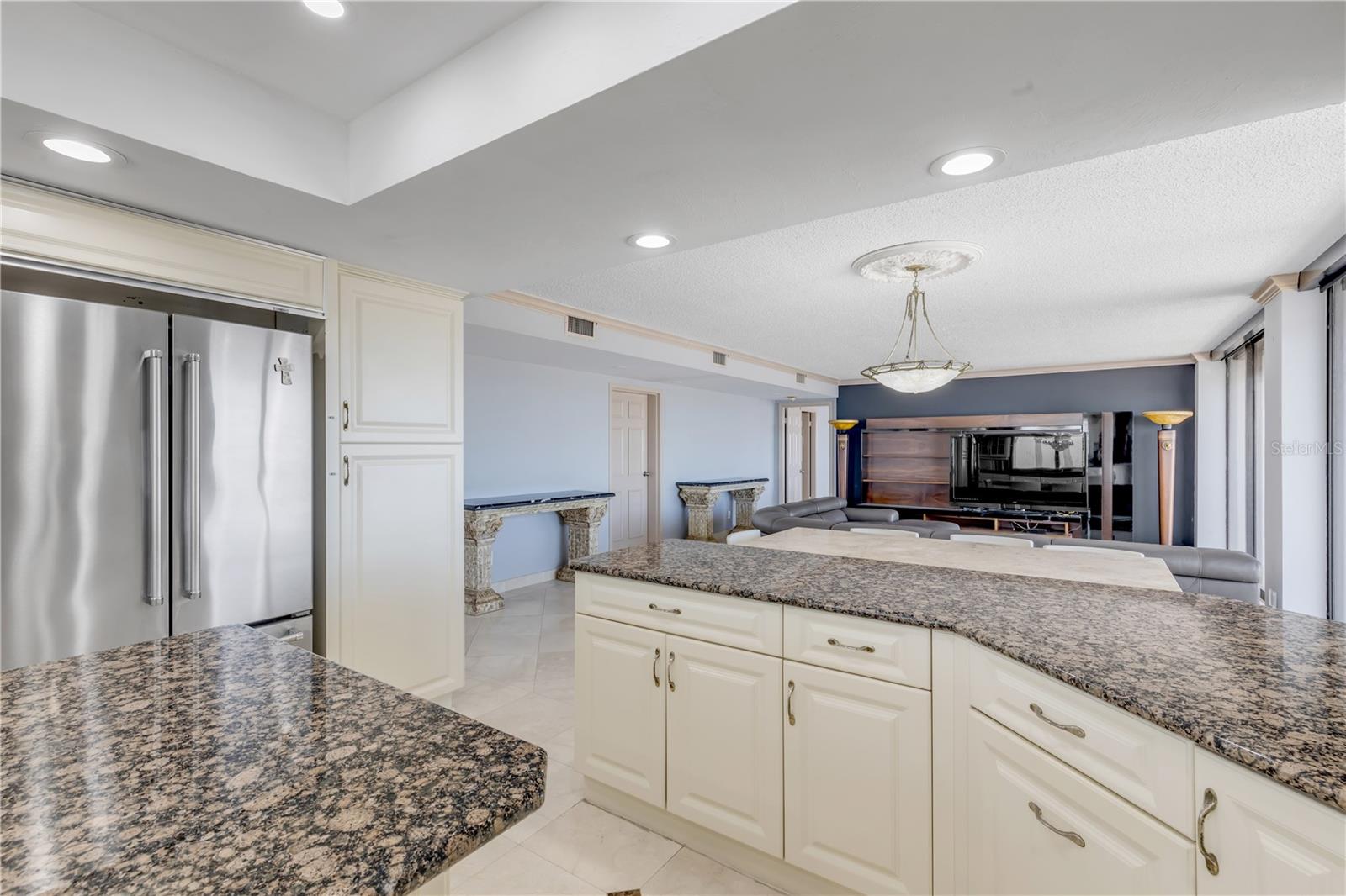 Image 26 of 100 For 3000 Atlantic Avenue 180