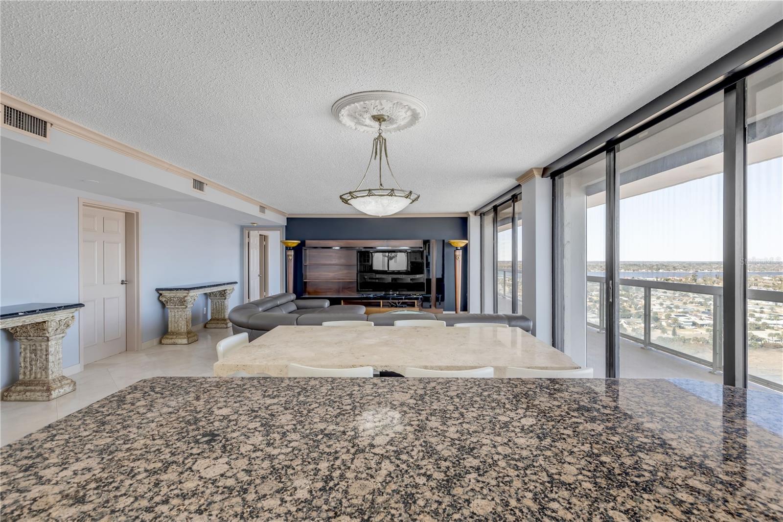 Image 27 of 100 For 3000 Atlantic Avenue 180