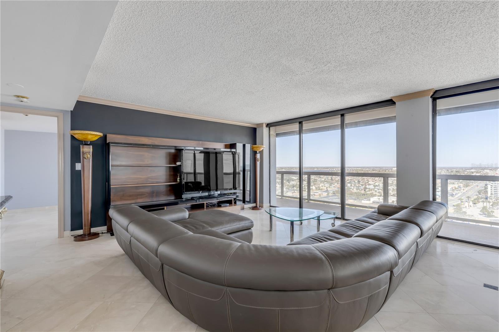 Image 32 of 100 For 3000 Atlantic Avenue 180