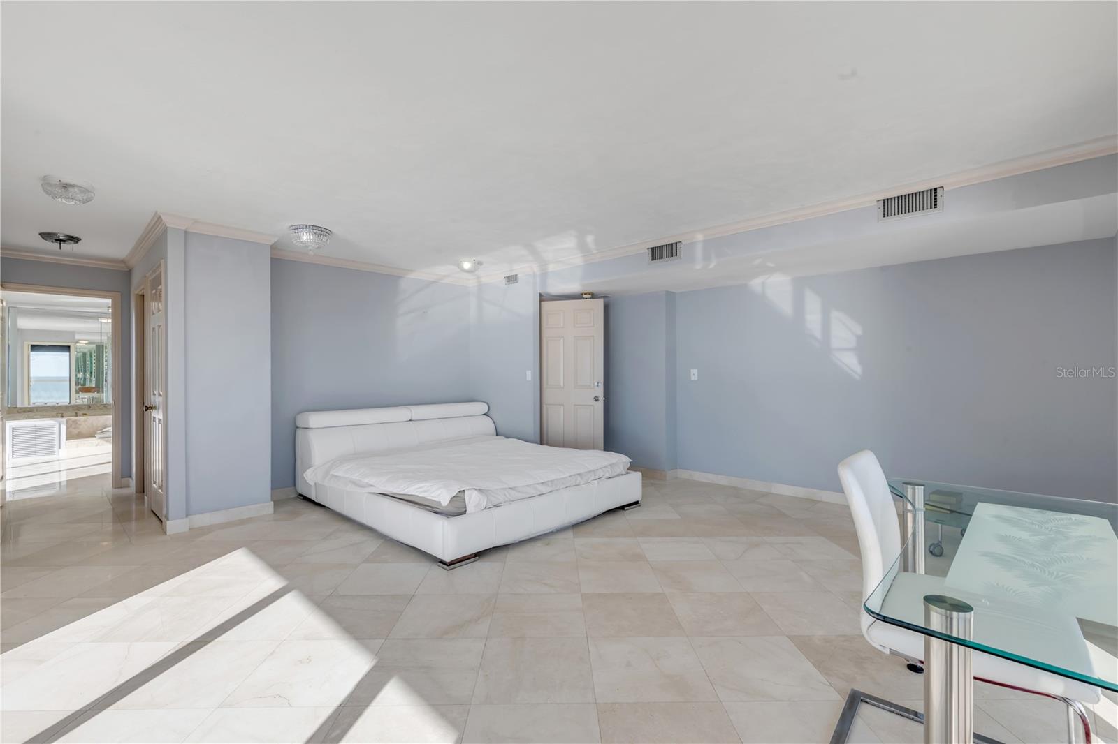 Image 38 of 100 For 3000 Atlantic Avenue 180