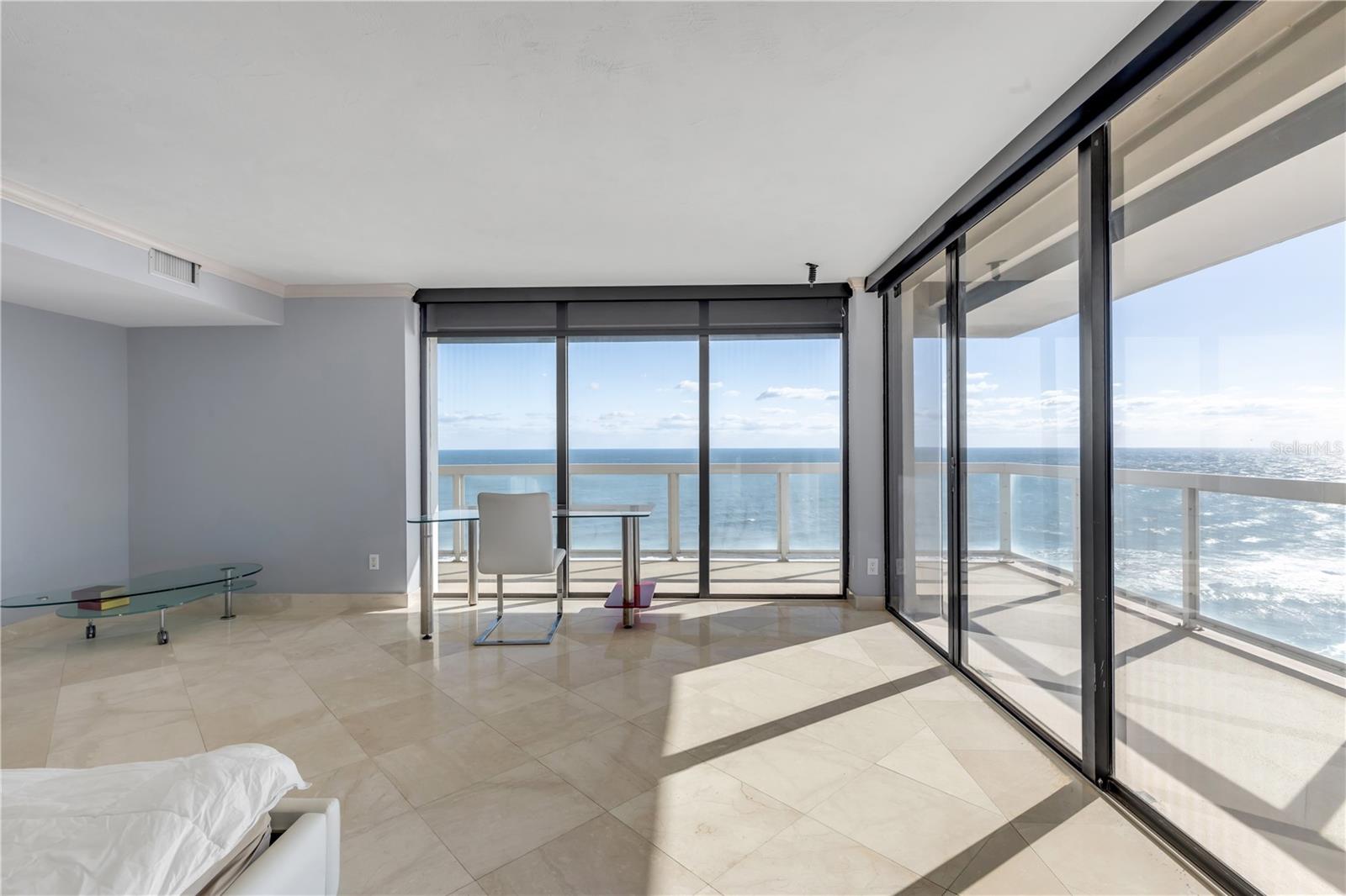 Image 41 of 100 For 3000 Atlantic Avenue 180