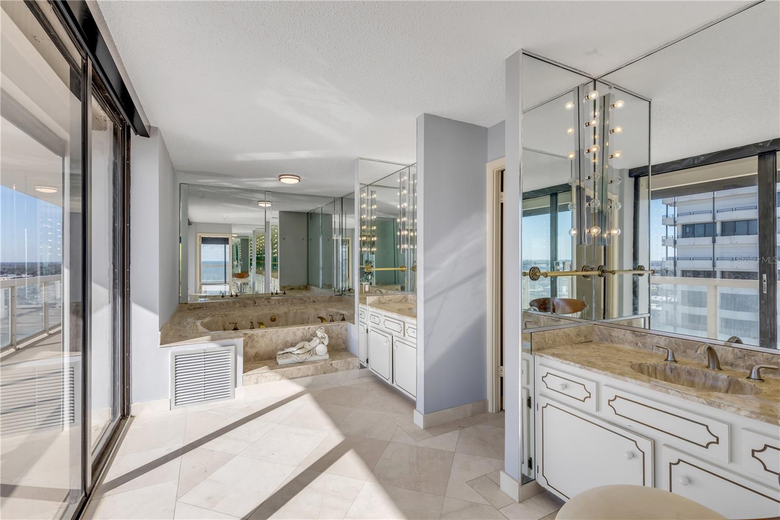 Image 45 of 100 For 3000 Atlantic Avenue 180