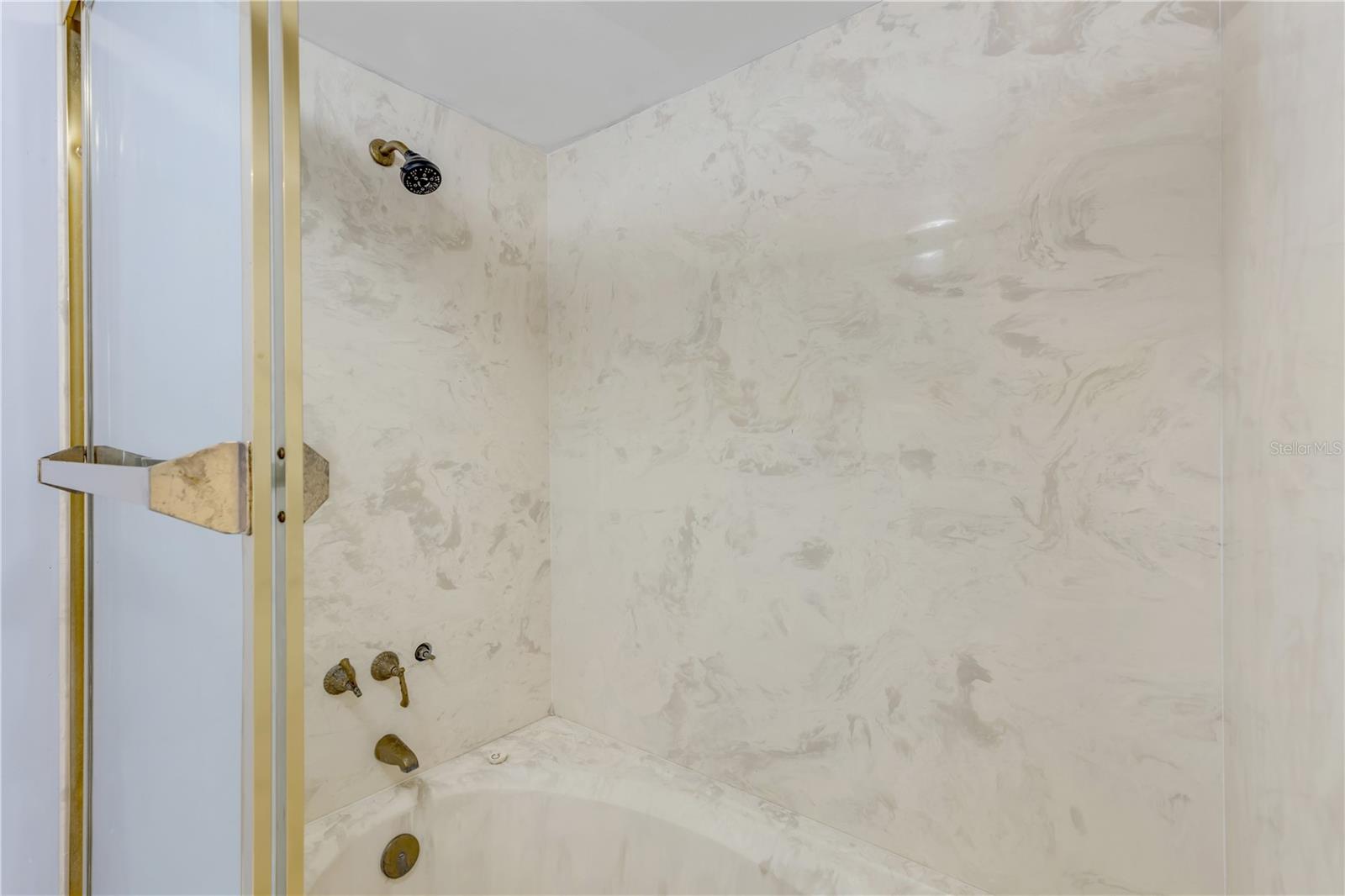 Image 64 of 100 For 3000 Atlantic Avenue 180