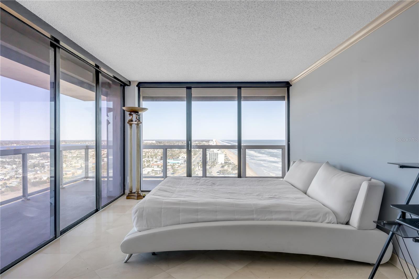 Image 67 of 100 For 3000 Atlantic Avenue 180