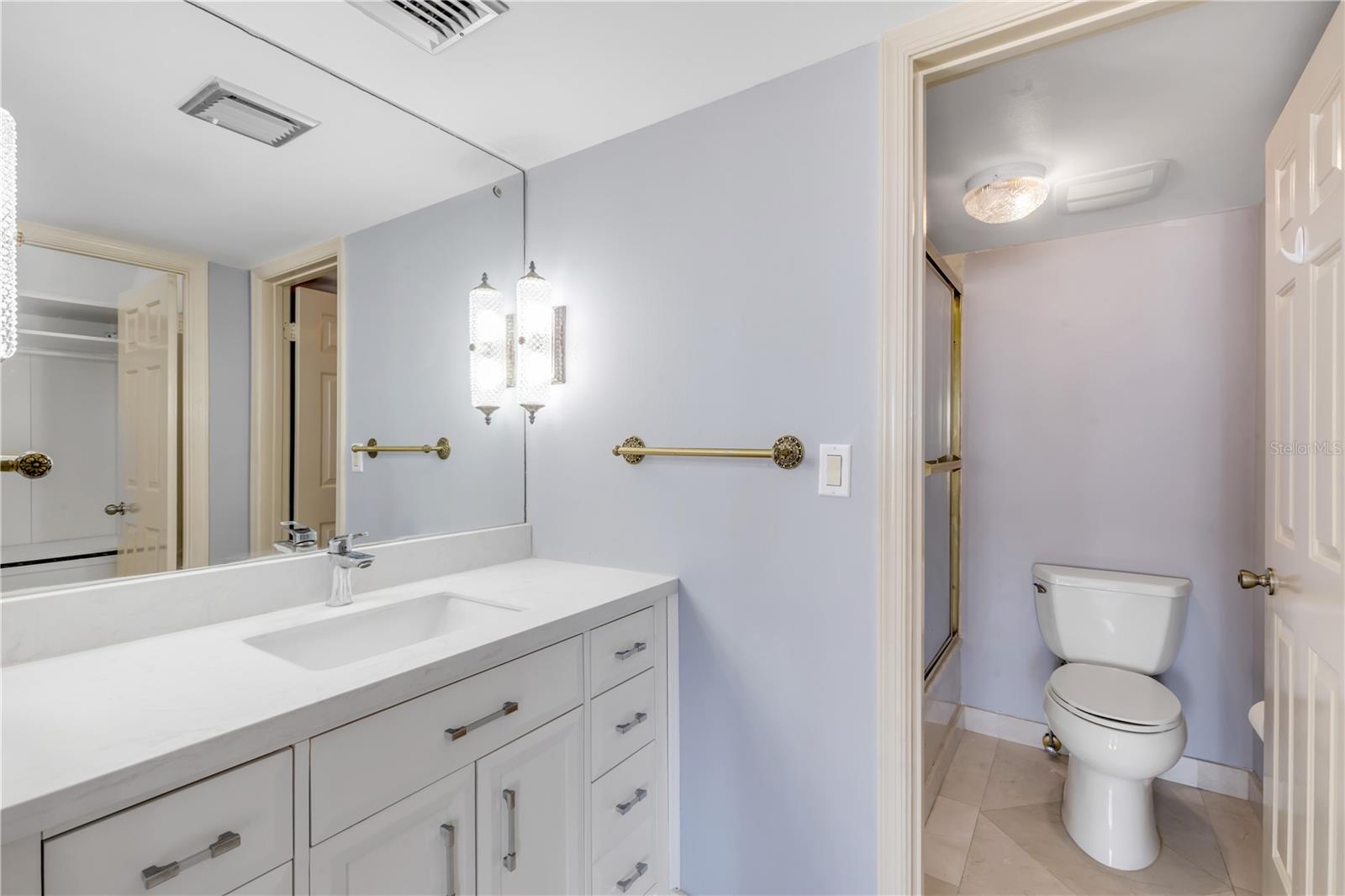 Image 70 of 100 For 3000 Atlantic Avenue 180