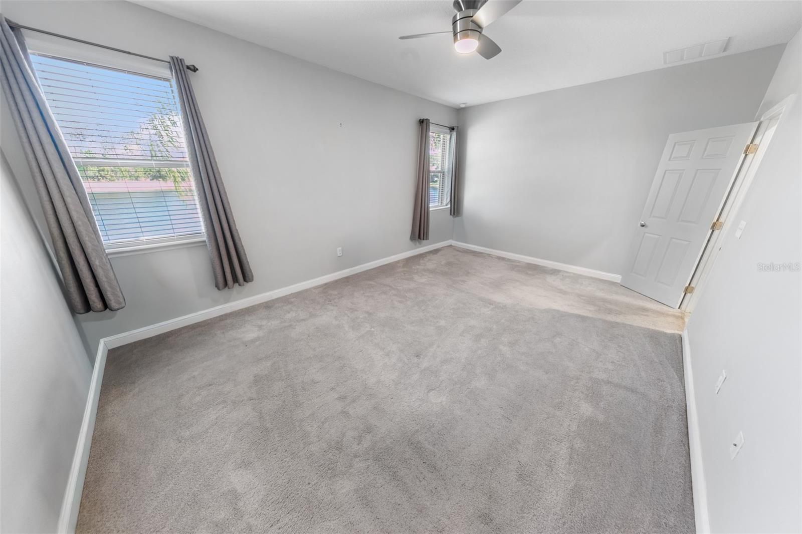 Image 15 of 36 For 301 Tuscany Chase Drive