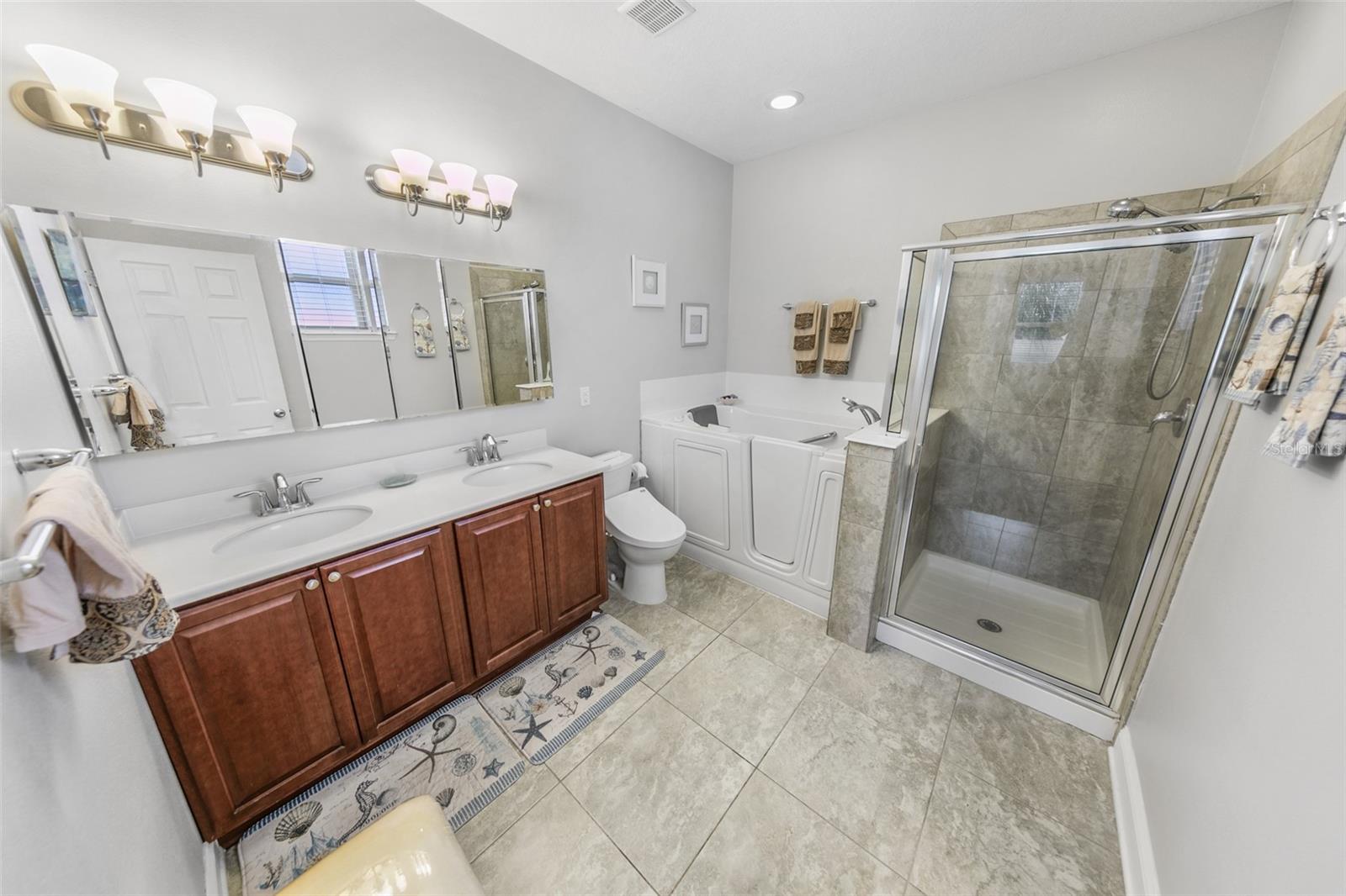 Image 16 of 36 For 301 Tuscany Chase Drive