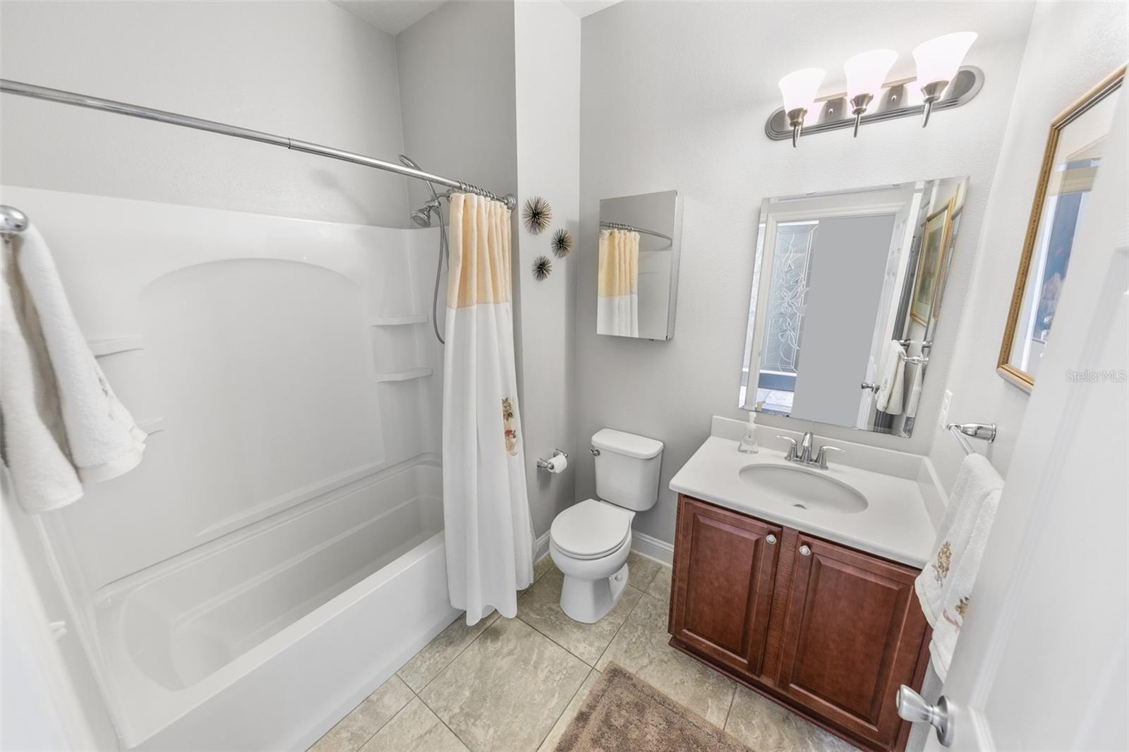 Image 21 of 36 For 301 Tuscany Chase Drive