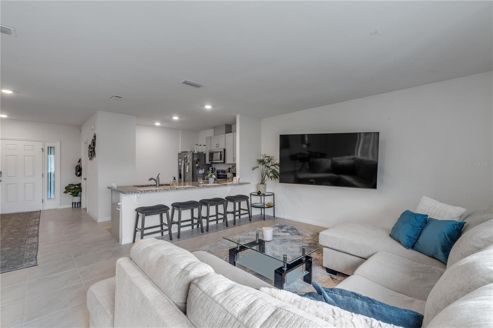 Image 10 of 27 For 2724 Silver Canoe Drive