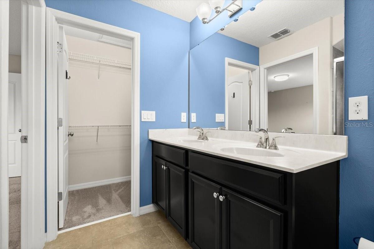 Image 20 of 48 For 107 Wentworth Grande Drive