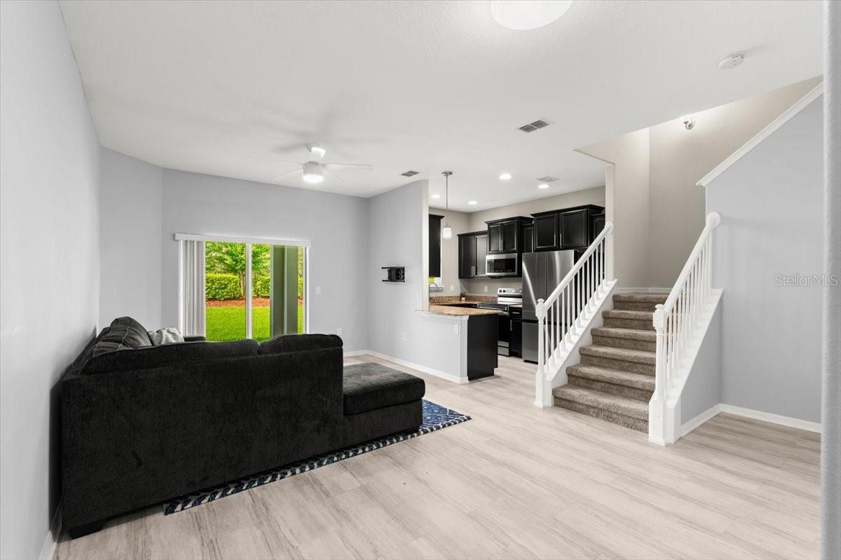 Image 5 of 48 For 107 Wentworth Grande Drive