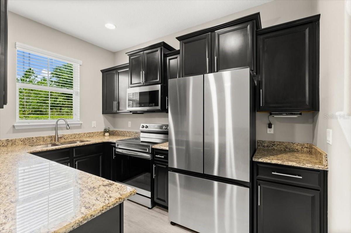 Image 9 of 48 For 107 Wentworth Grande Drive