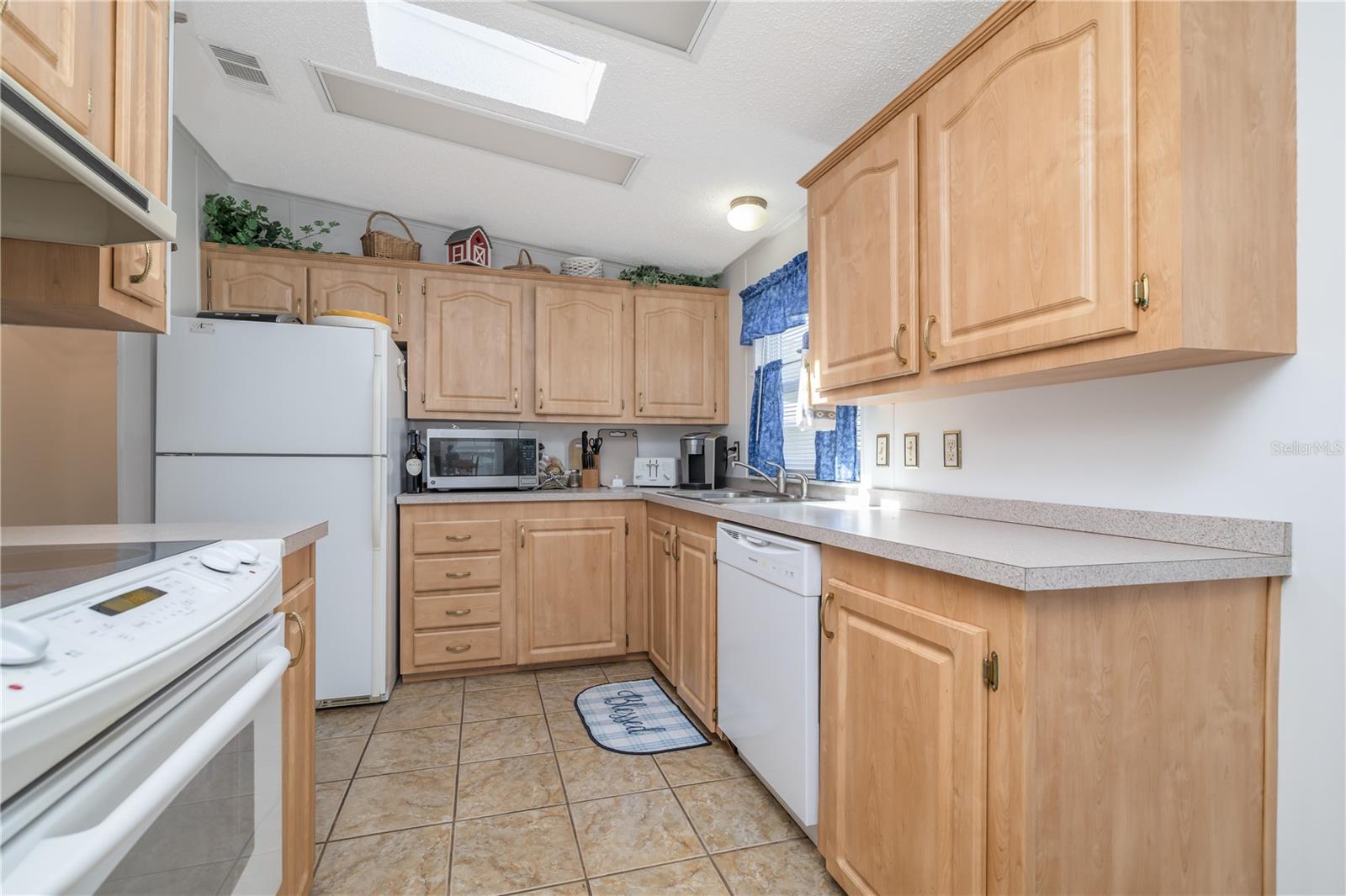 Image 11 of 34 For 810 Navigators Way