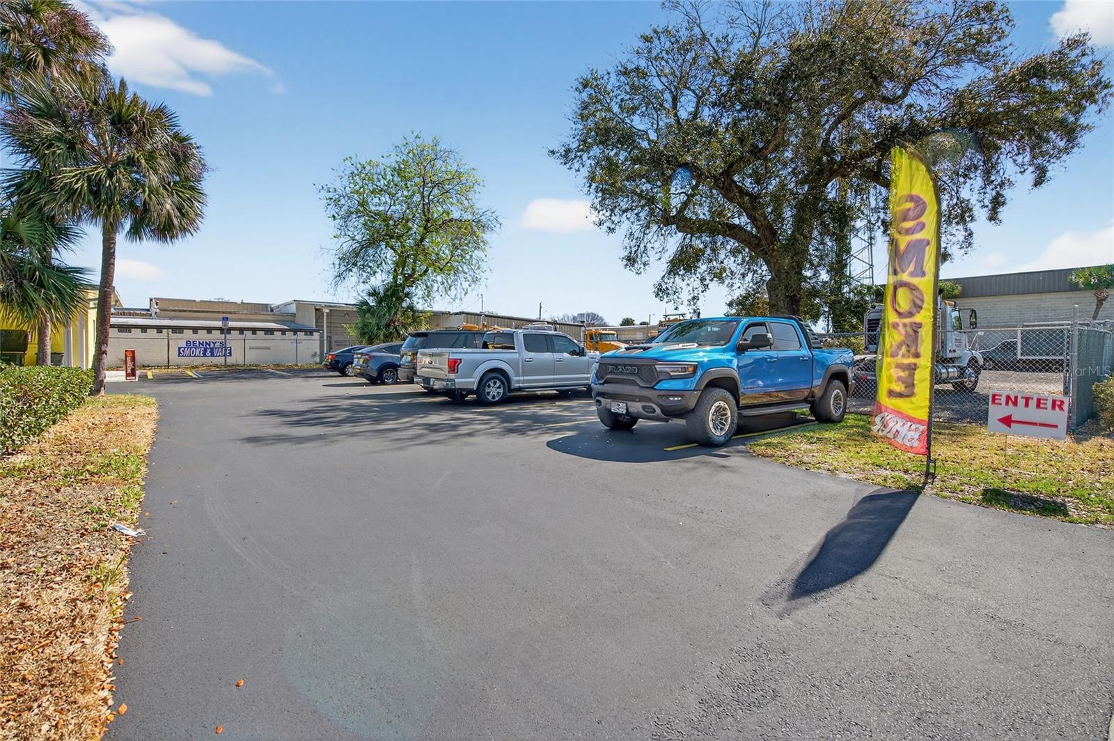 Image 10 of 33 For 517 International Speedway Boulevard