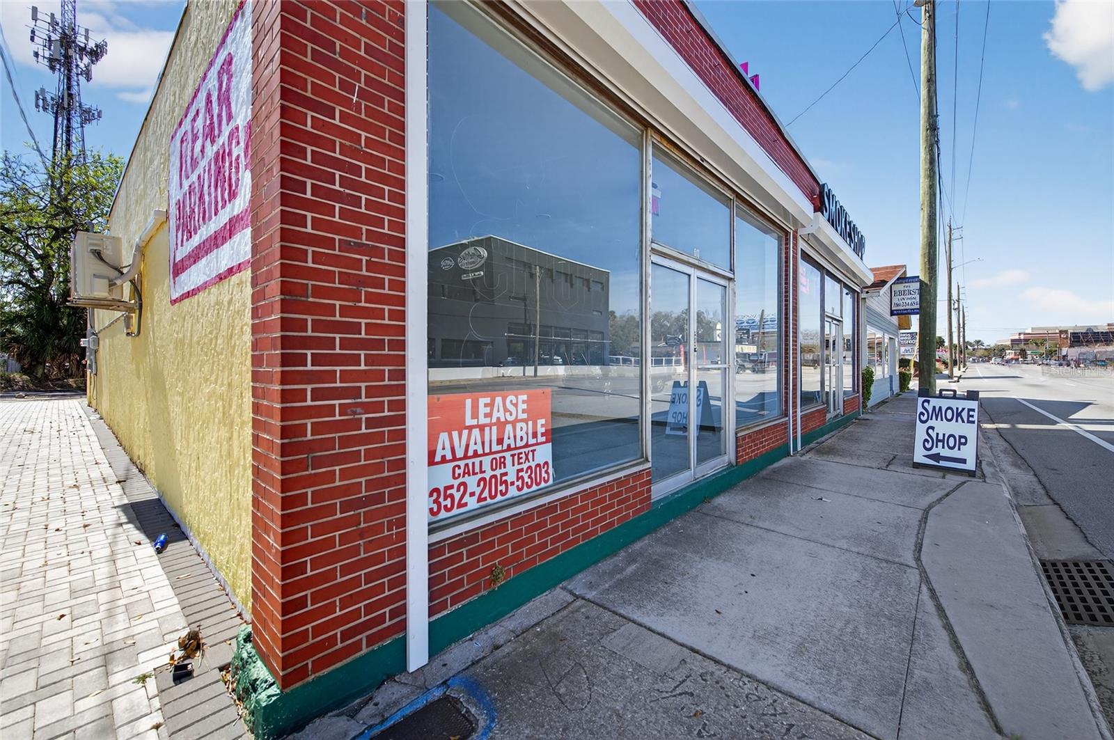 Image 2 of 33 For 517 International Speedway Boulevard