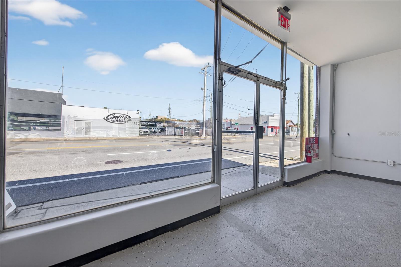 Image 3 of 33 For 517 International Speedway Boulevard