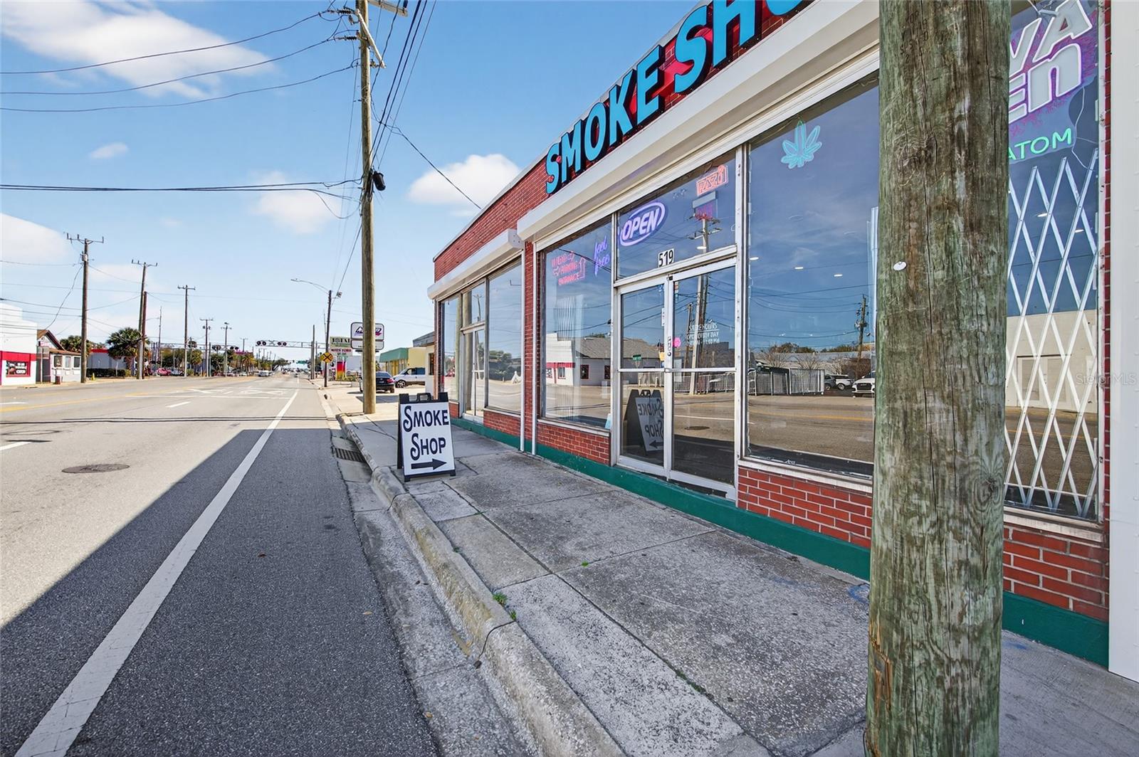 Image 5 of 33 For 517 International Speedway Boulevard