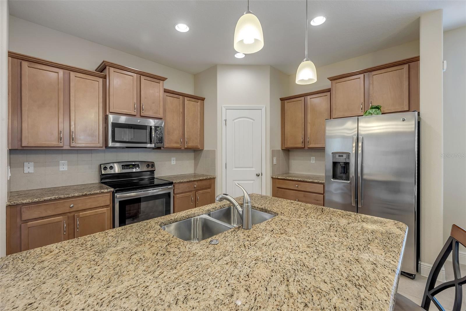 Image 11 of 56 For 259 River Vale Lane