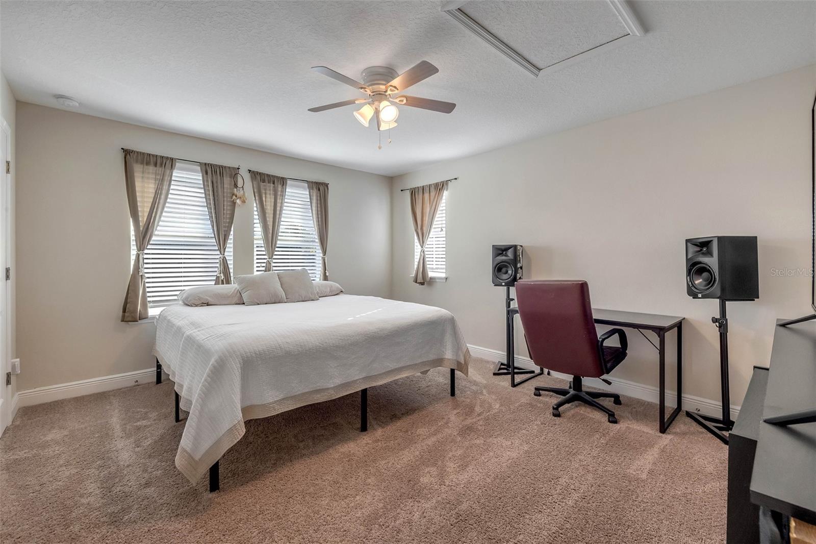 Image 35 of 56 For 259 River Vale Lane