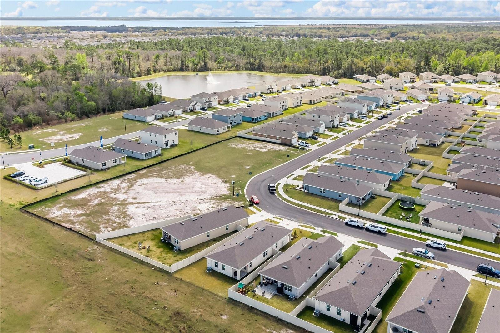 Image 31 of 37 For 3497 Fort Mellon Lane