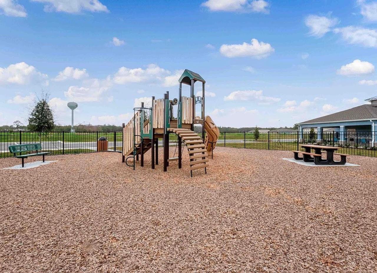 Image 37 of 37 For 3497 Fort Mellon Lane