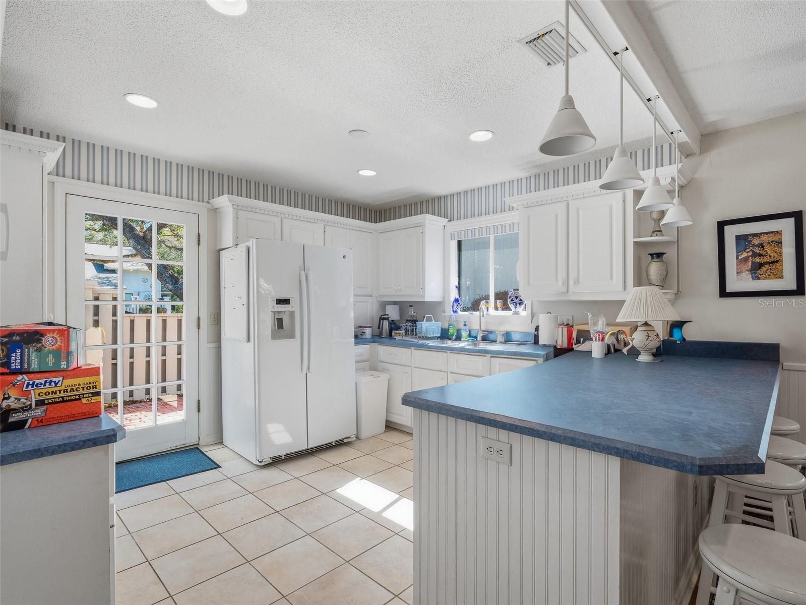 Image 18 of 53 For 4208 Gull Cove