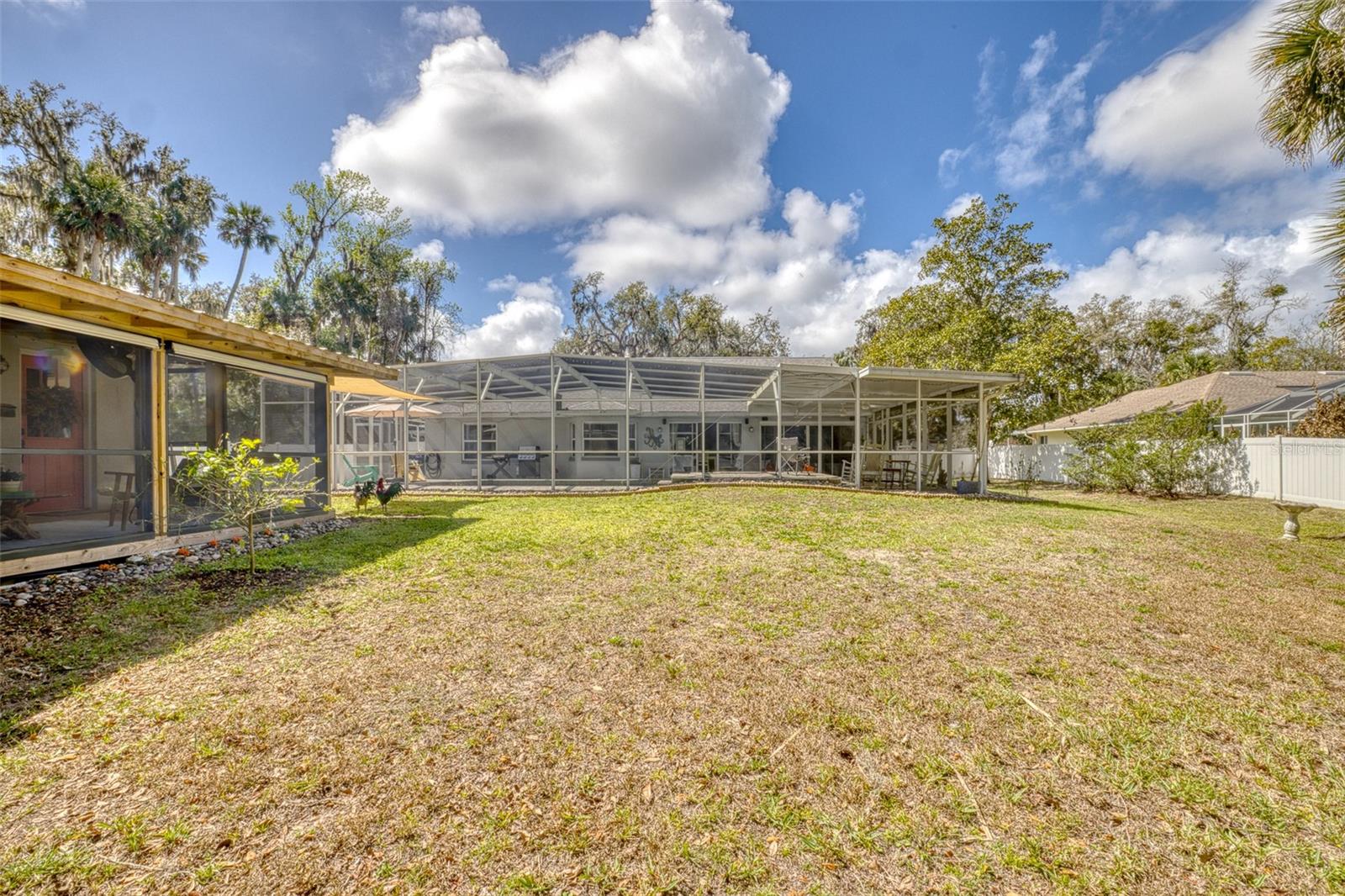 Image 38 of 70 For 893 Bolton Road