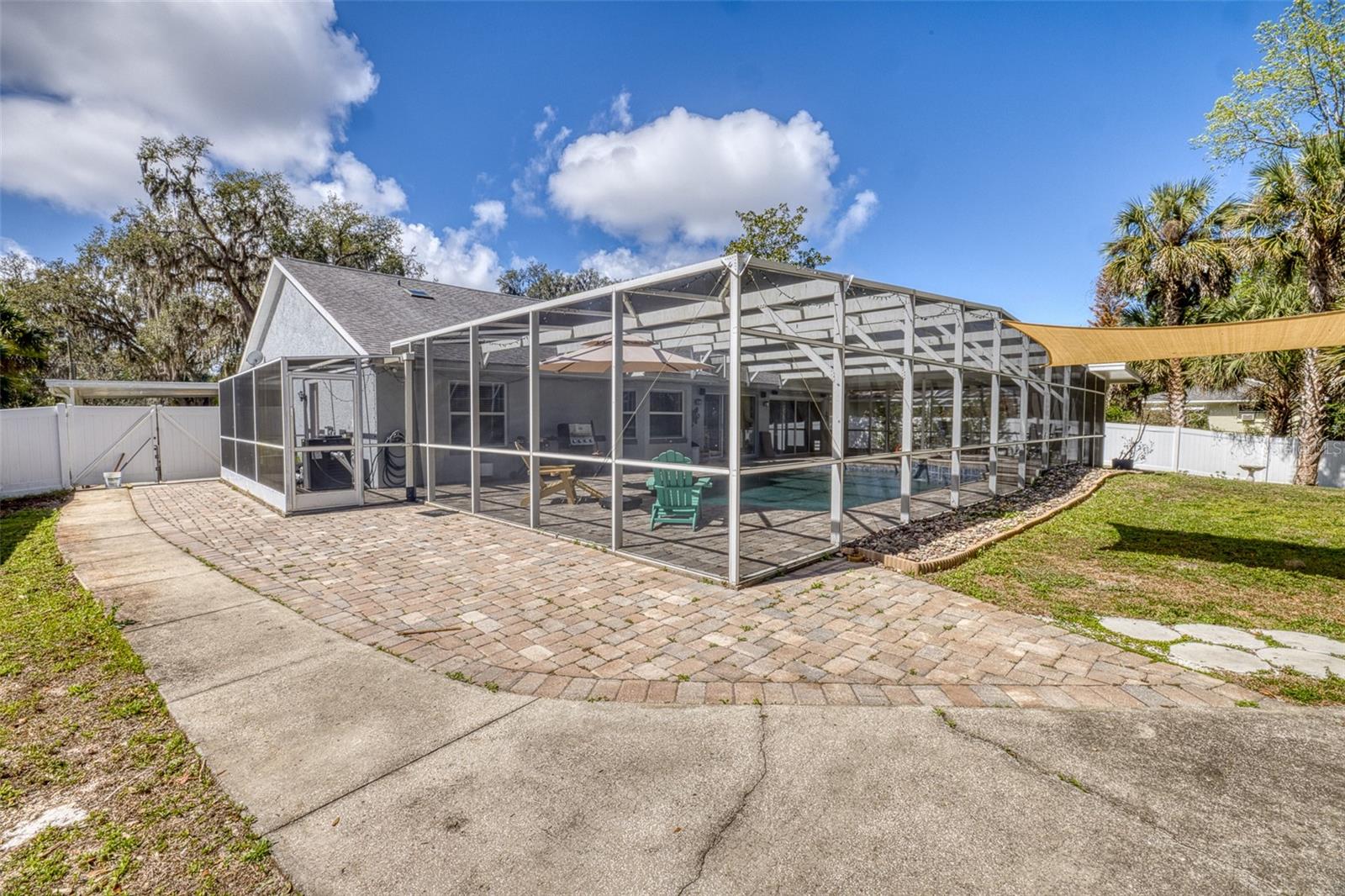 Image 39 of 70 For 893 Bolton Road