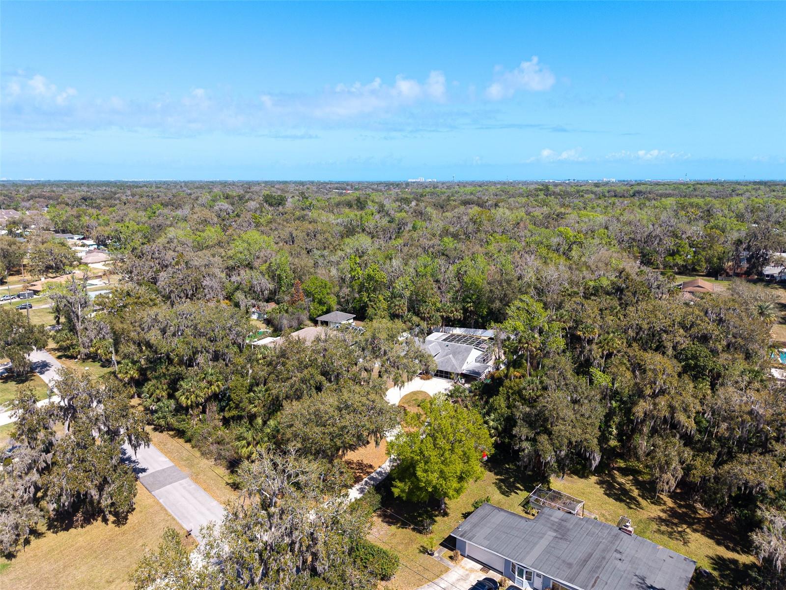 Image 50 of 70 For 893 Bolton Road