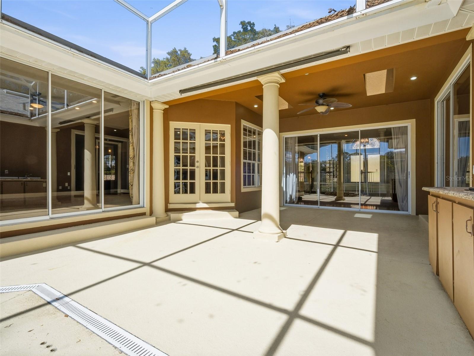 Image 17 of 59 For 1996 Tournament Drive