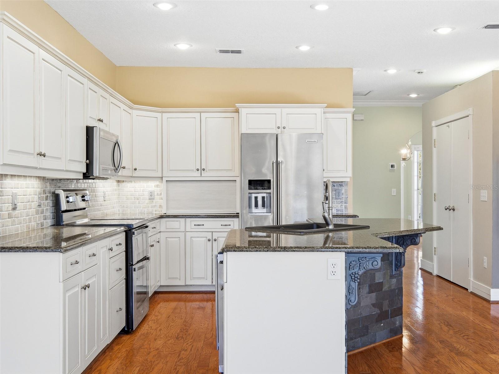 Image 21 of 59 For 1996 Tournament Drive