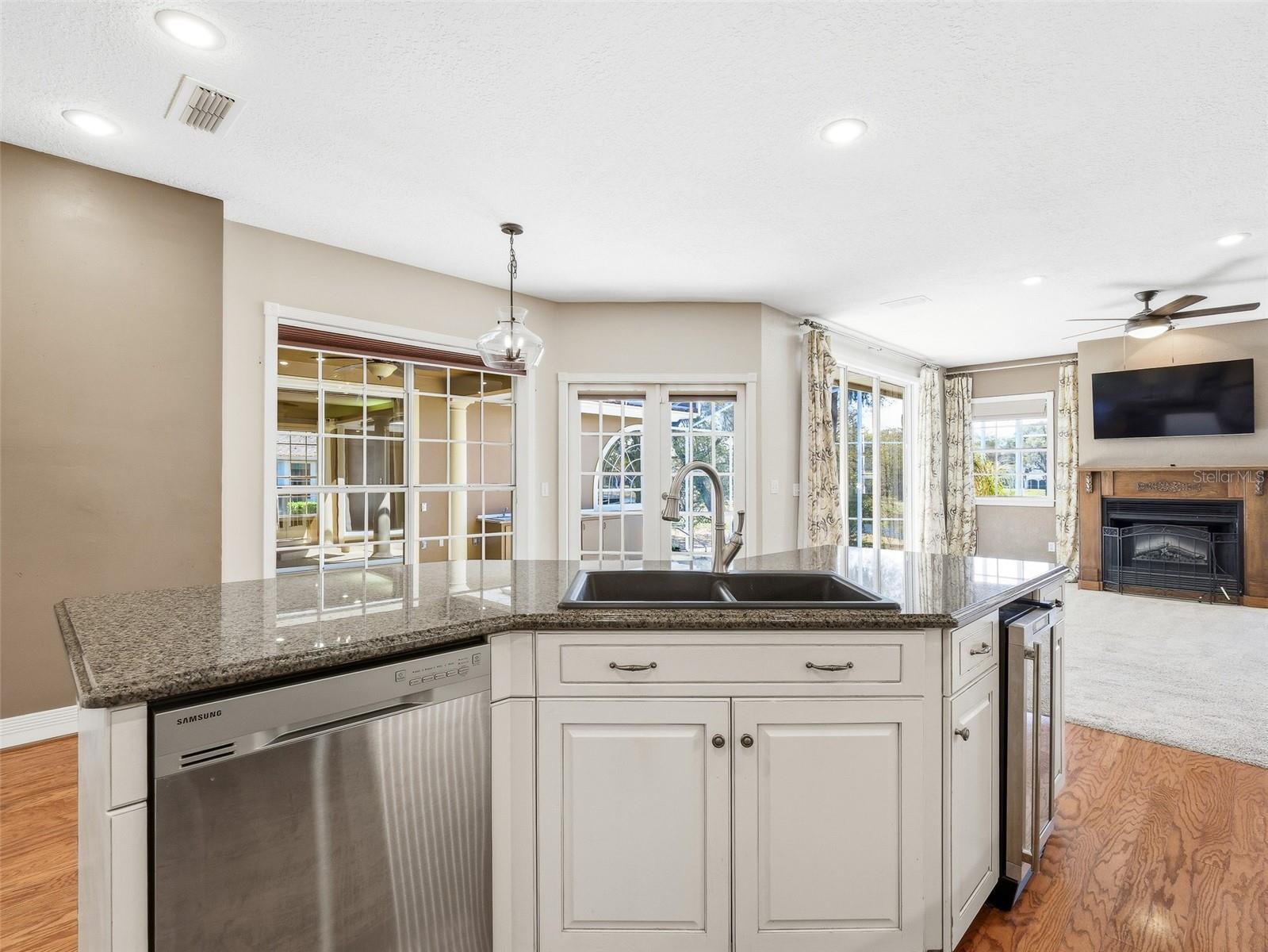 Image 23 of 59 For 1996 Tournament Drive