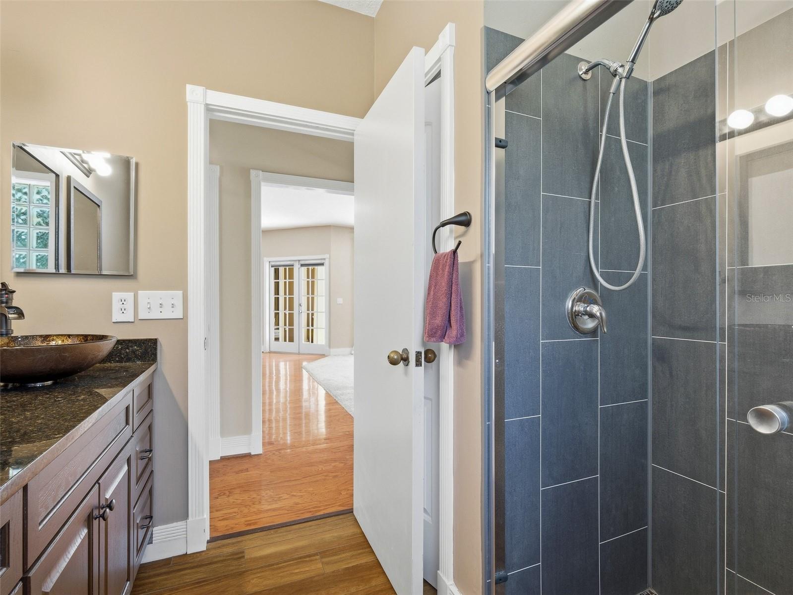 Image 40 of 59 For 1996 Tournament Drive