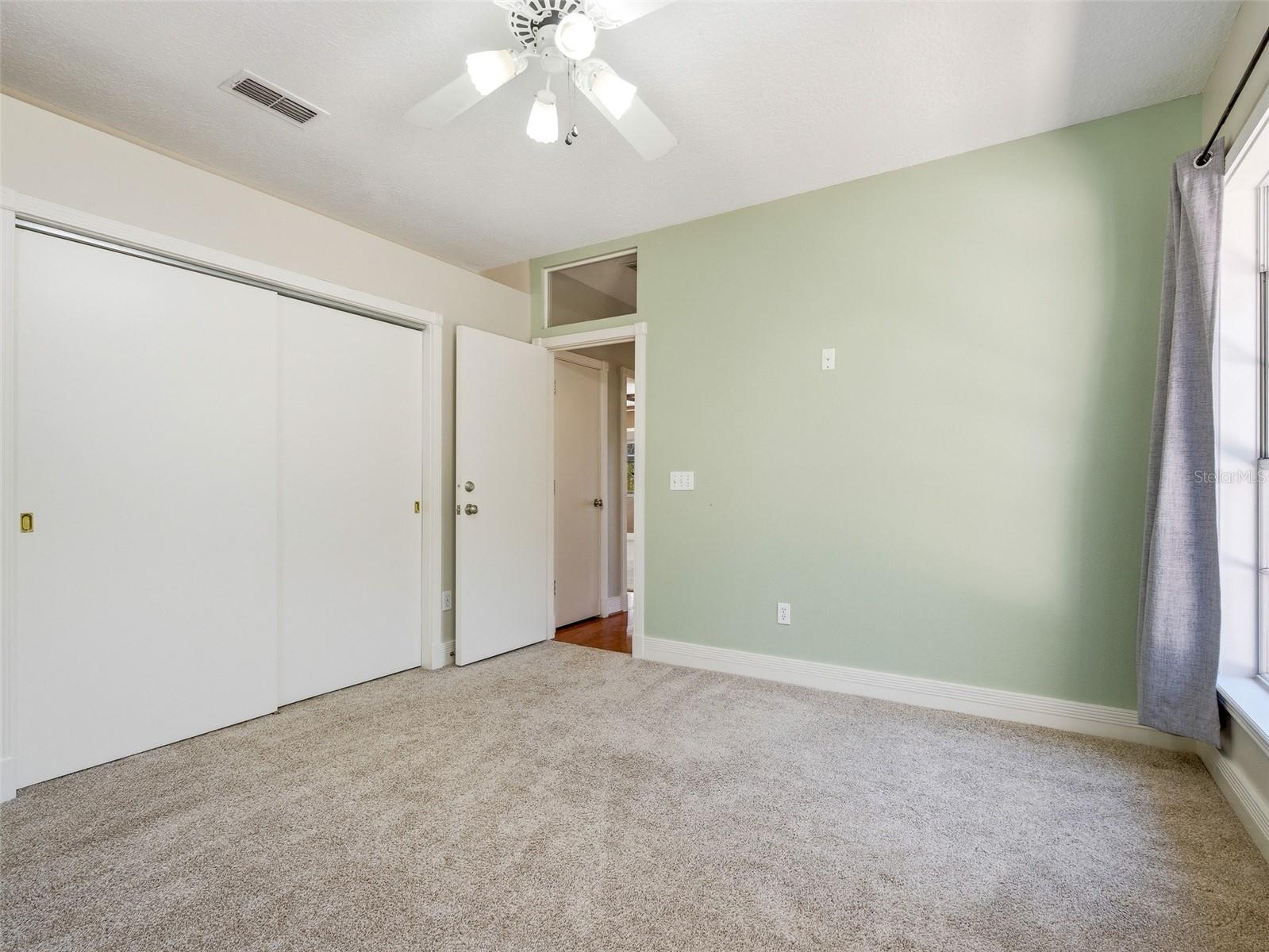 Image 42 of 59 For 1996 Tournament Drive