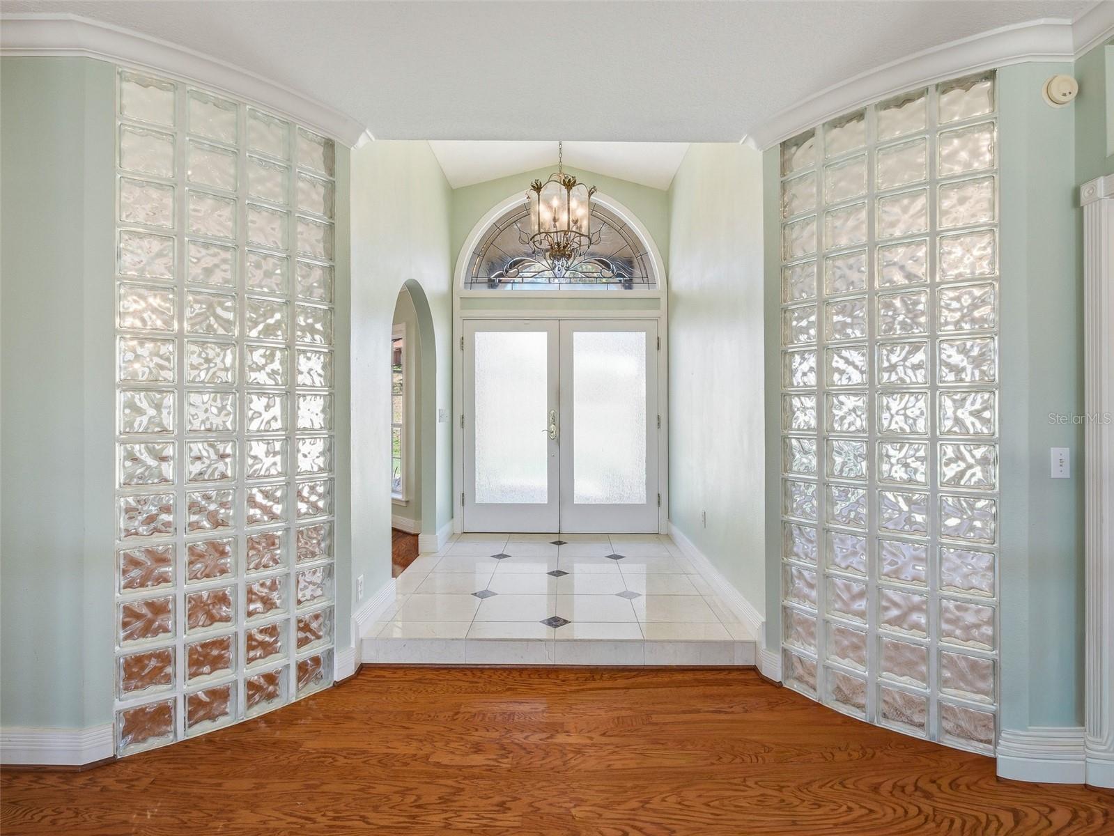 Image 46 of 59 For 1996 Tournament Drive