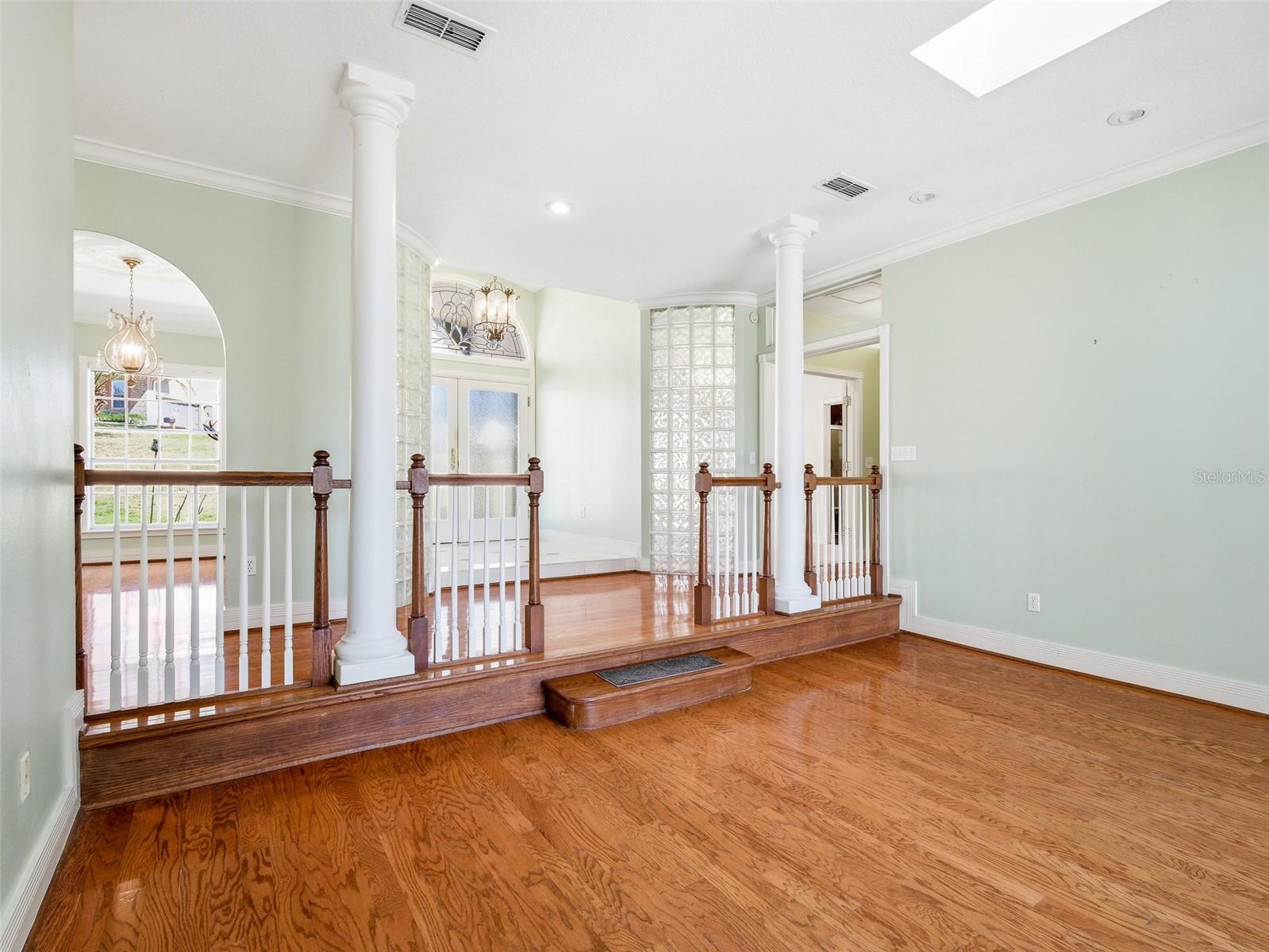 Image 47 of 59 For 1996 Tournament Drive