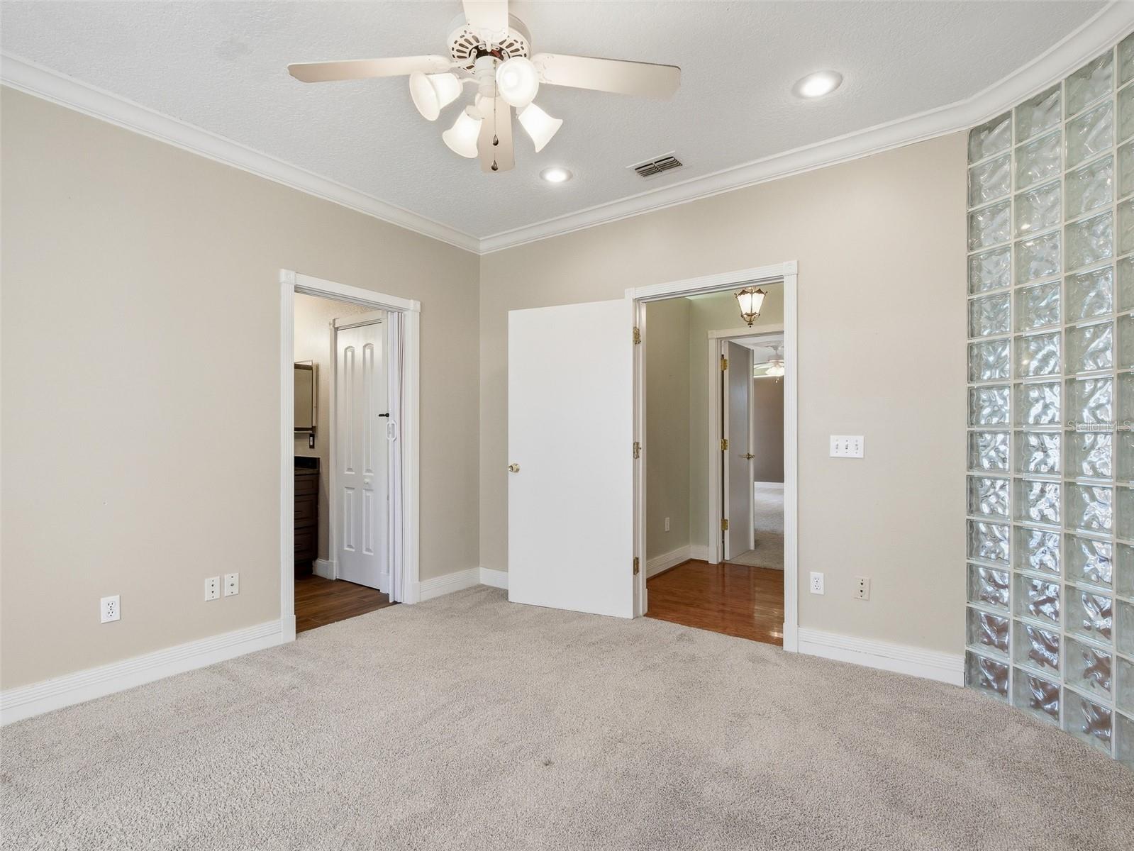 Image 52 of 59 For 1996 Tournament Drive