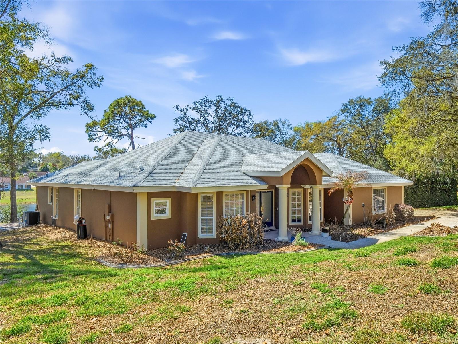 Image 9 of 59 For 1996 Tournament Drive