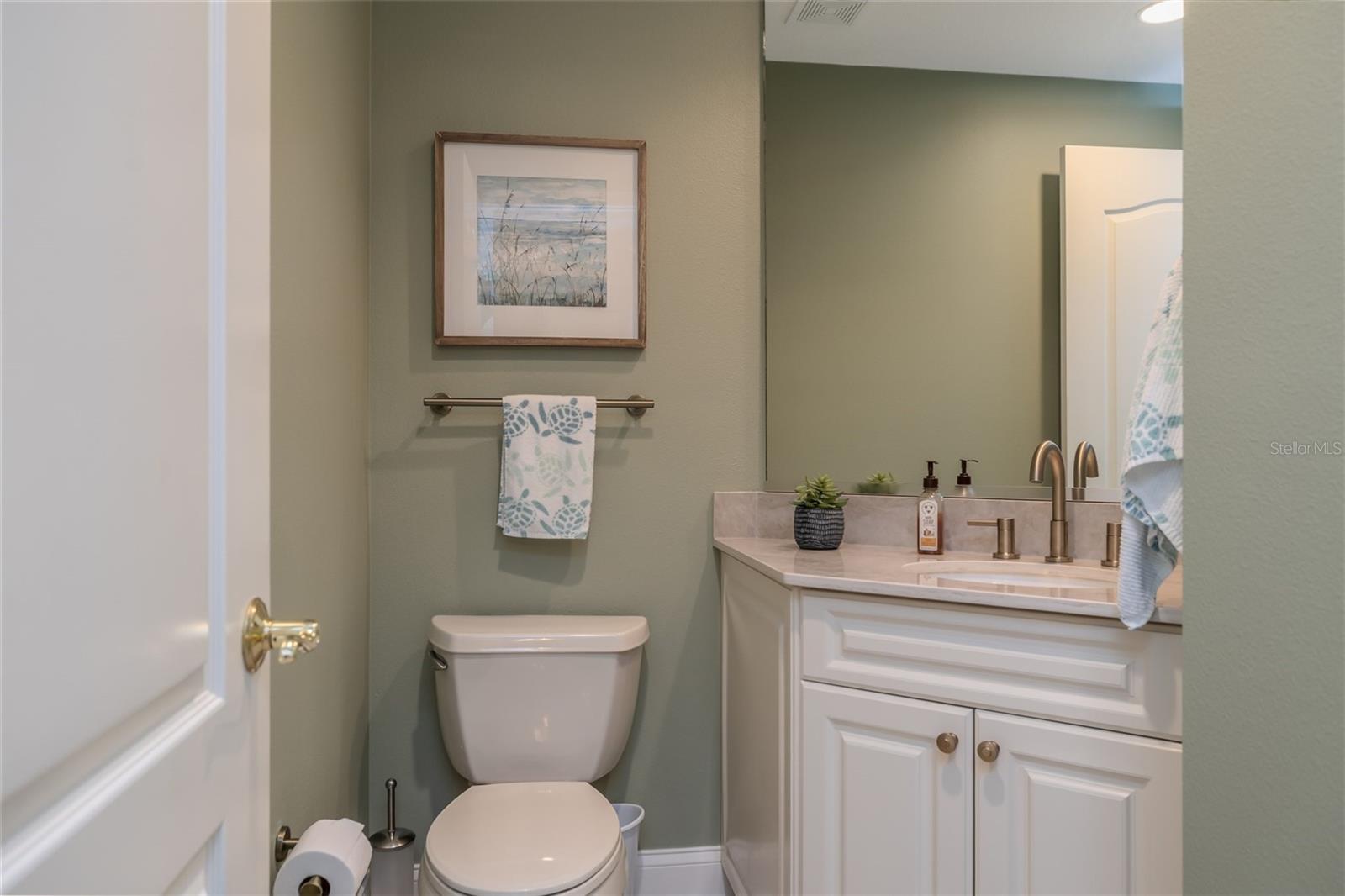 Image 19 of 43 For 250 Minorca Beach Way 406