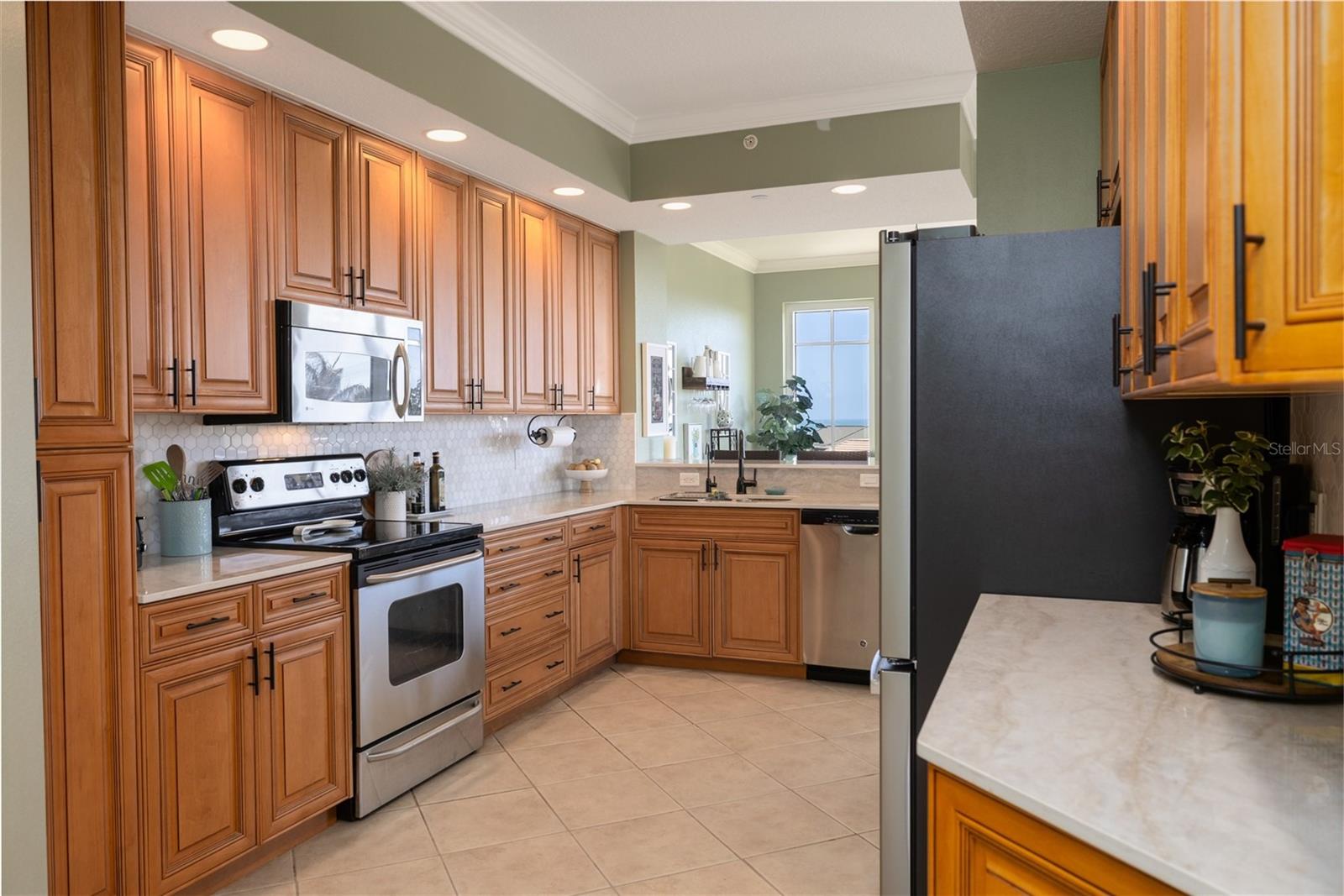 Image 31 of 43 For 250 Minorca Beach Way 406