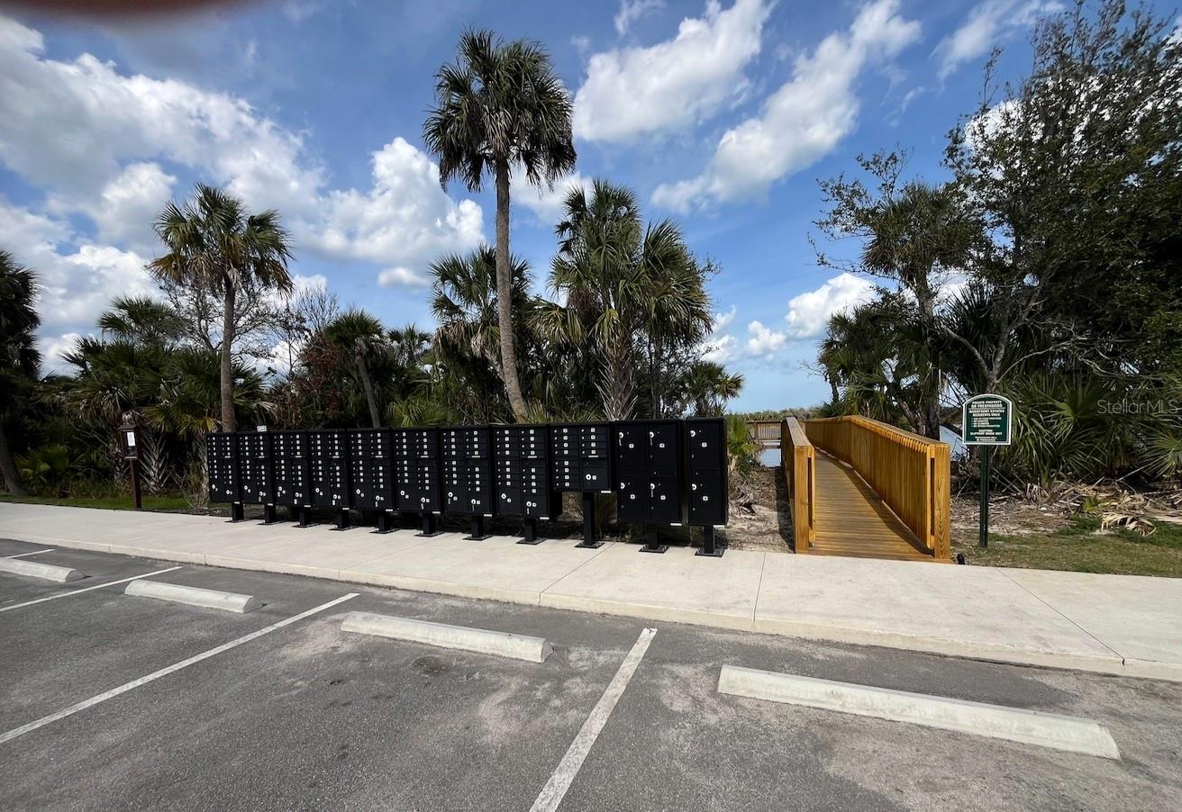 Image 38 of 46 For 350 River Front Way