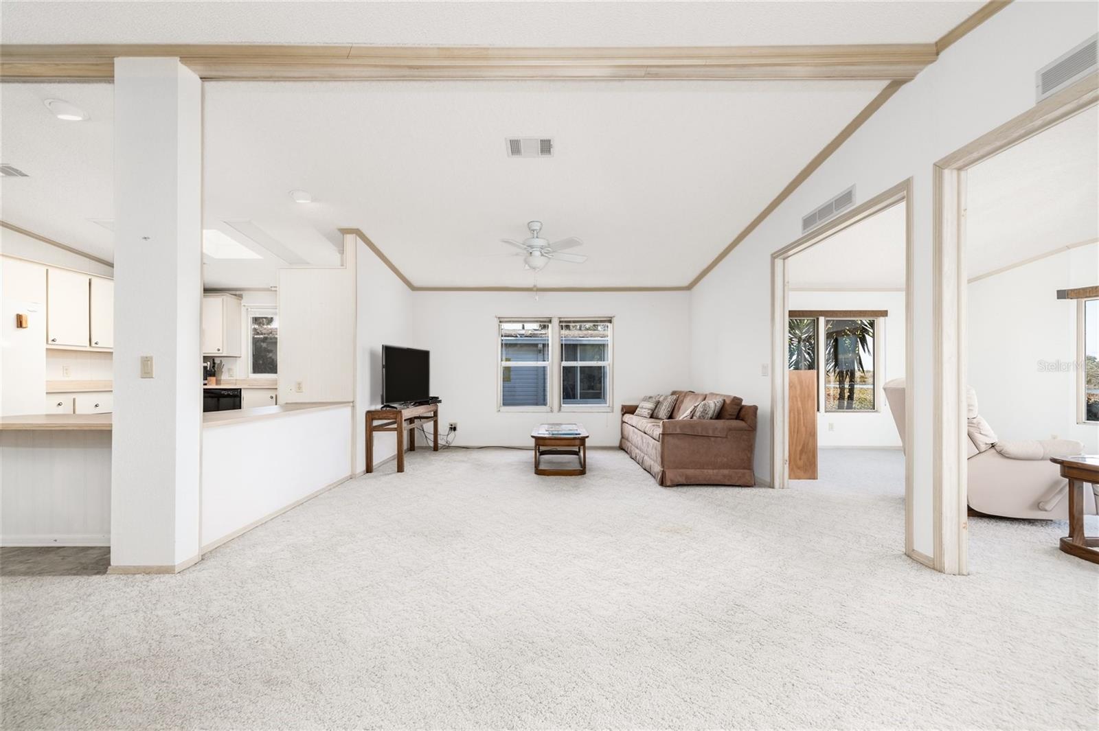 Image 14 of 55 For 721 Navigators Way