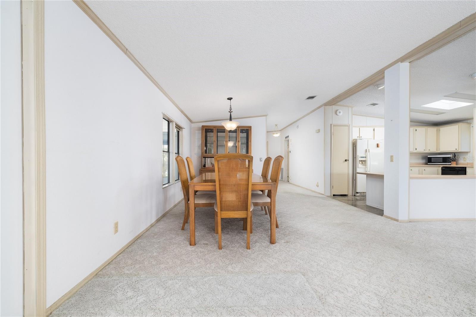 Image 17 of 55 For 721 Navigators Way