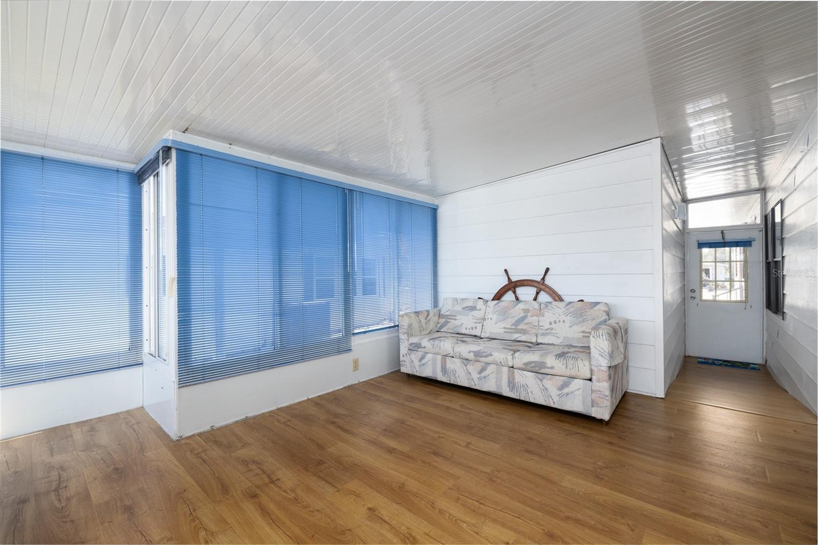 Image 27 of 55 For 721 Navigators Way