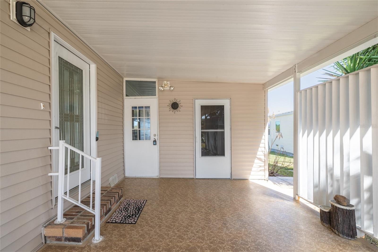 Image 7 of 55 For 721 Navigators Way