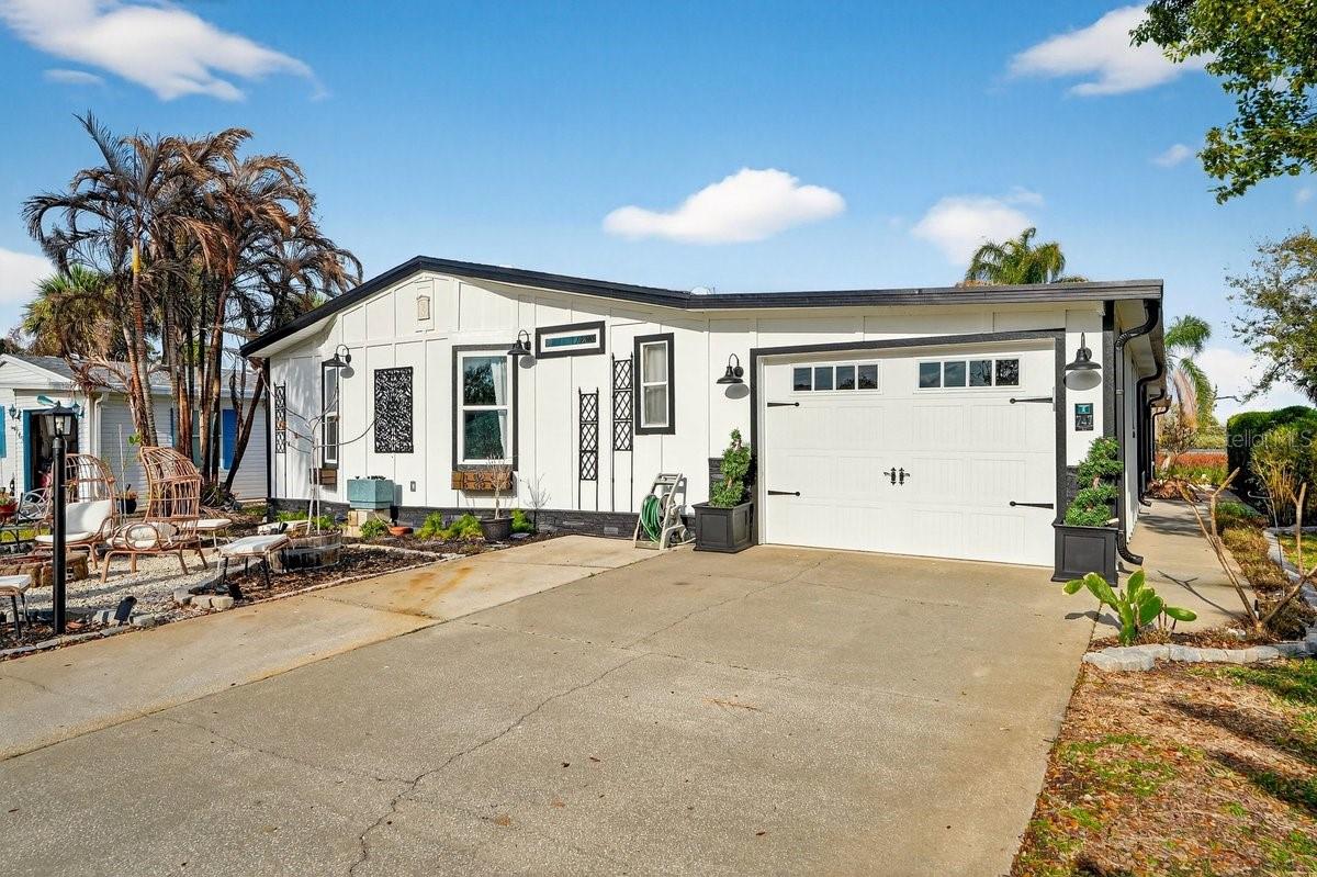 Image 10 of 73 For 747 Navigators Way