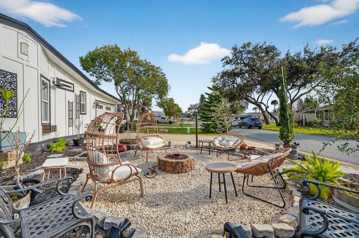 Image 13 of 73 For 747 Navigators Way