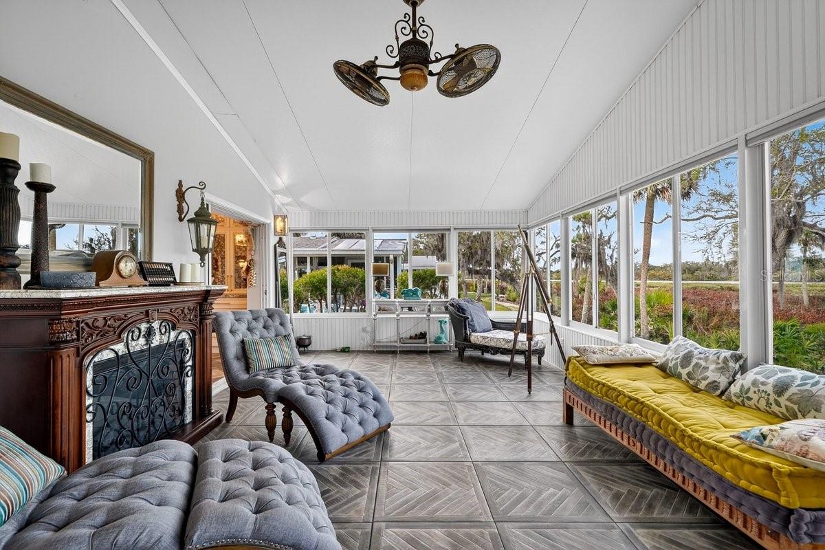 Image 34 of 73 For 747 Navigators Way