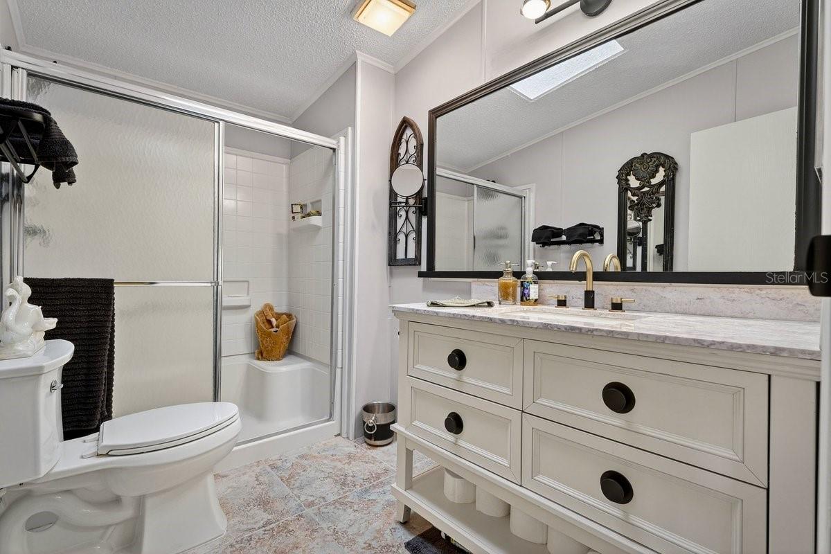 Image 51 of 73 For 747 Navigators Way