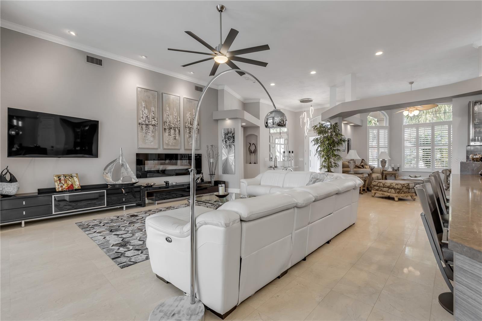 Image 96 of 100 For 133 Via Capri